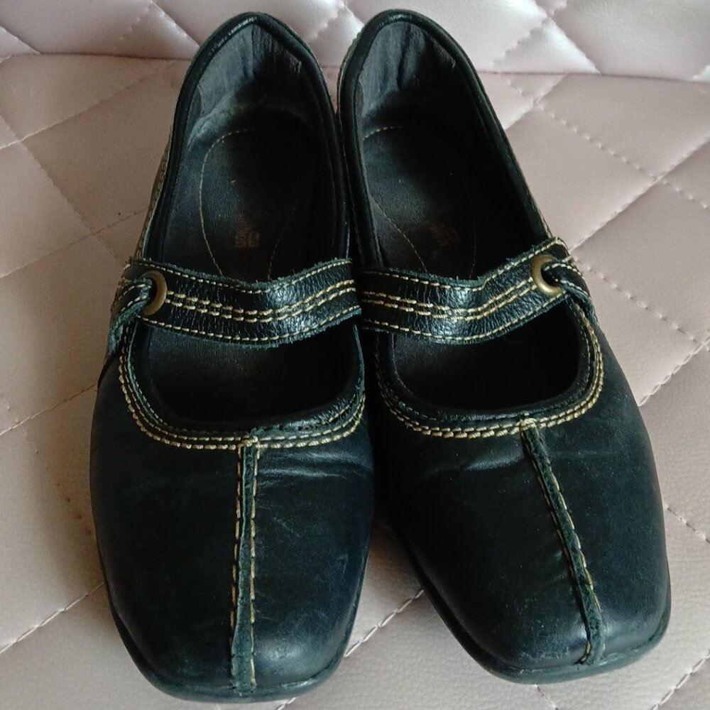 Woman’s Clark’s Mary Jane Leather Shoes Black In Pebbled Ashland Lux Size 9